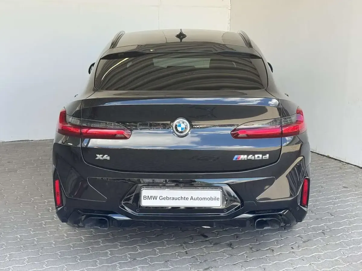 Gebraucht BMW X4 M Sport 340 PS (250 kW) 2023 Schwarz SUV