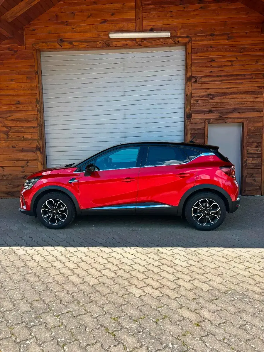 Gebraucht Renault Captur 150 PS (110 kW) 2020 Rot SUV