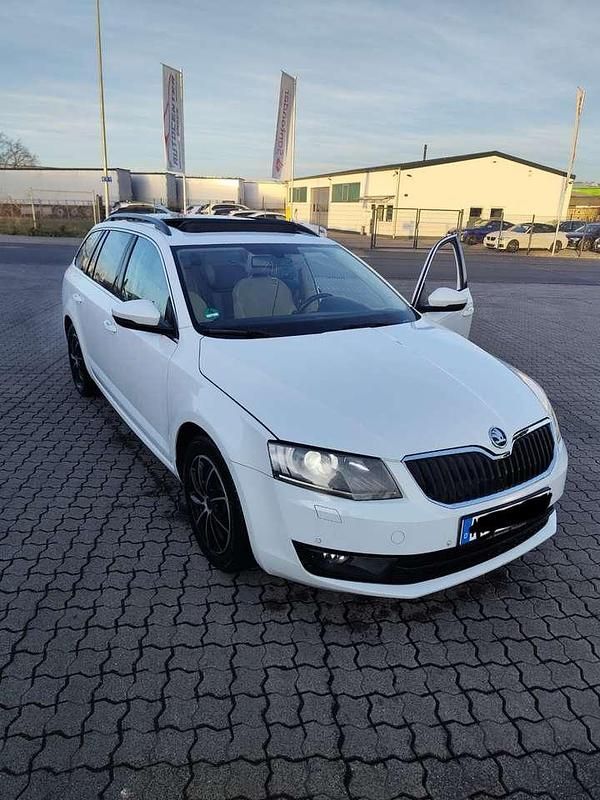 Gebraucht Skoda Octavia Style 150 PS (110 kW) 2016 Kombi