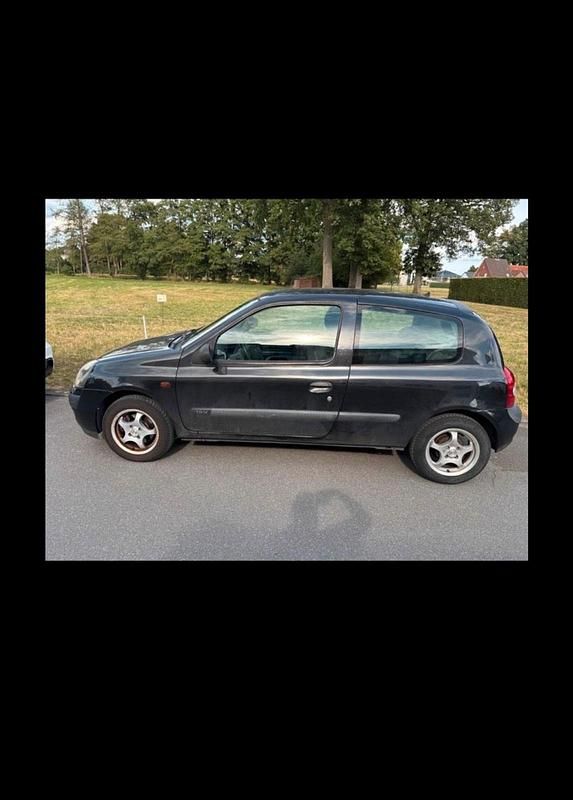 Schwarz Gebraucht 2002 Renault Clio II Kleinwagen | 1.100 € - Bild 1/3