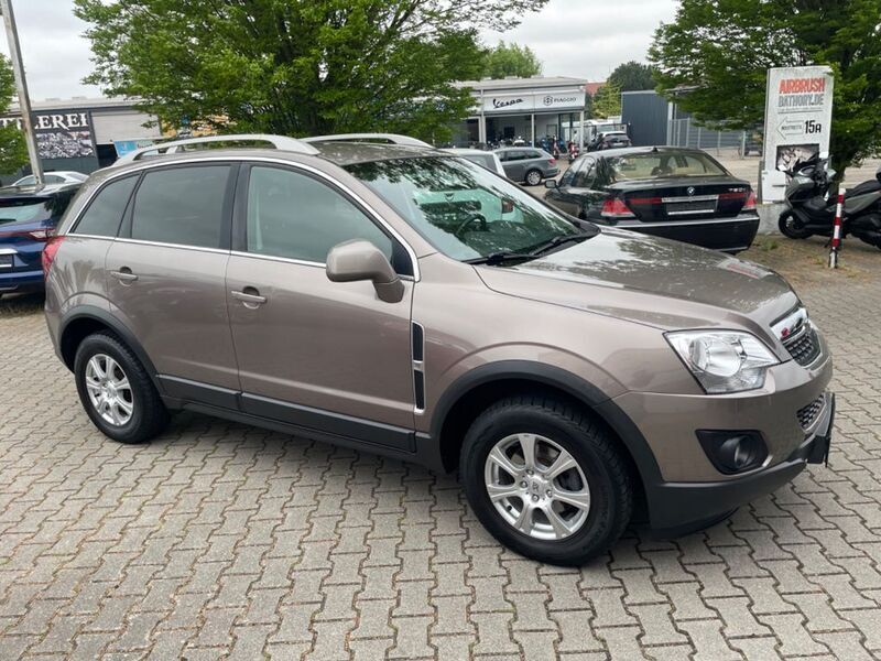 Gebraucht Opel Antara Design Edition 163 PS (119 kW) 2015 Braun SUV