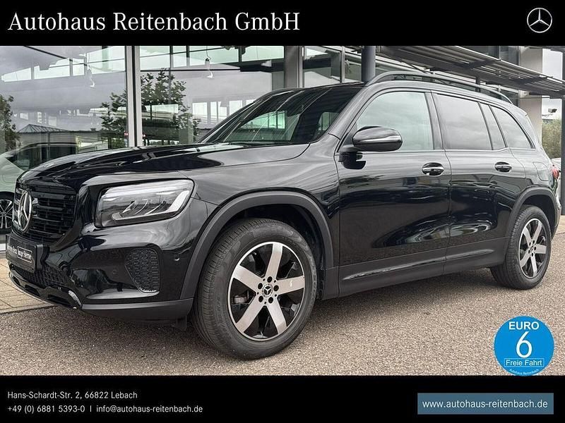 Lack kosmosschwarz Gebraucht 2025 Mercedes GLB180 Progressive SUV | 39.589 € (Fairer Preis) - Bild 1/4