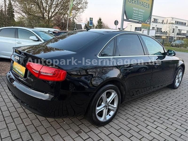 Gebraucht Audi A4 Ambiente 150 PS (110 kW) 2015 Schwarz Limousine