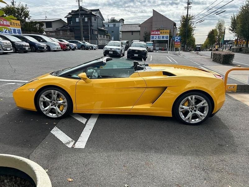 Gebraucht Lamborghini Gallardo 519 PS (381 kW) 2007 Gelb Cabrio