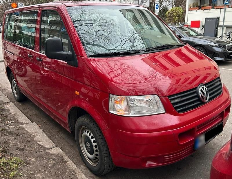Gebraucht VW T5 105 PS (77 kW) 2007 Rot Van