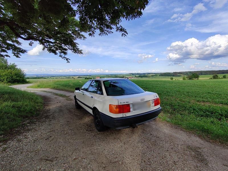 Gebraucht Audi 80 75 PS (55 kW) 1987 Weiß Limousine
