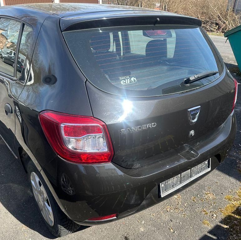 Gebraucht Dacia Sandero Ambiance 73 PS (53 kW) 2012 Schwarz Limousine