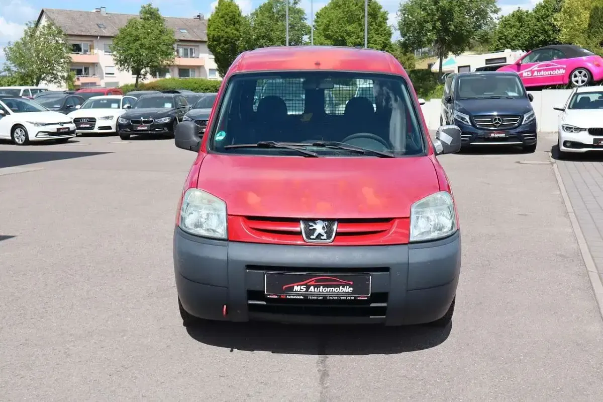 Gebraucht Peugeot Partner Comfort 90 PS (66 kW) 2005 Rot Van / Kleinbus