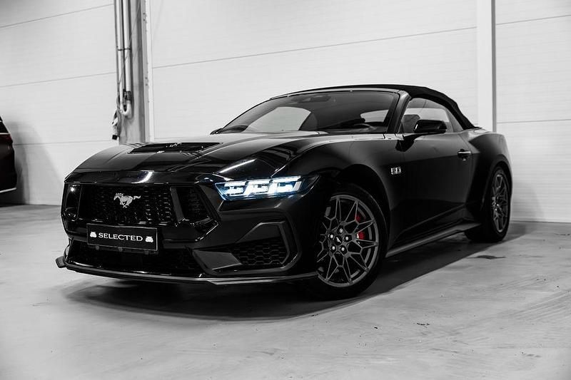 Gebraucht Ford V8 Premium 446 PS (328 kW) 2024 Schwarz Cabrio