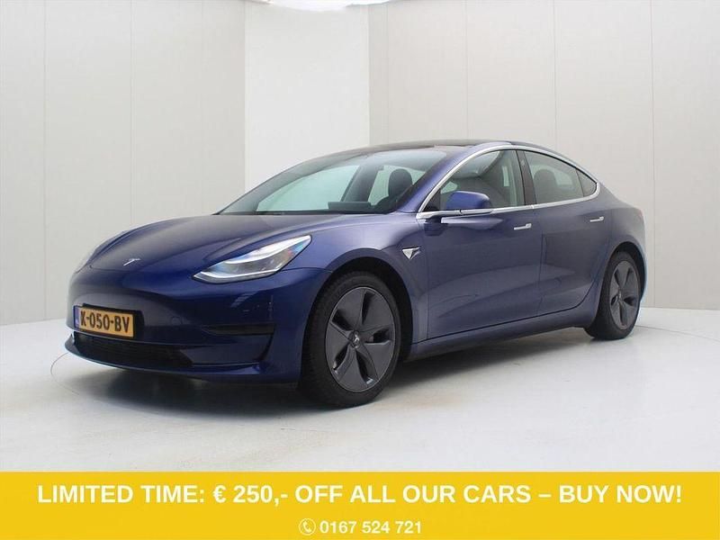 Blau Gebraucht 2020 Tesla Model 3 Standard Range Limousine | 17.400 € (Fairer Preis) - Bild 1/4