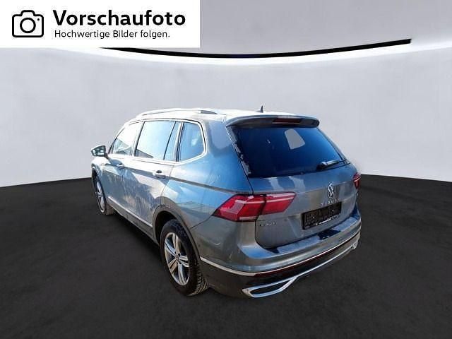 Gebraucht VW Tiguan Allspace Elegance 200 PS (147 kW) 2022 Grau SUV