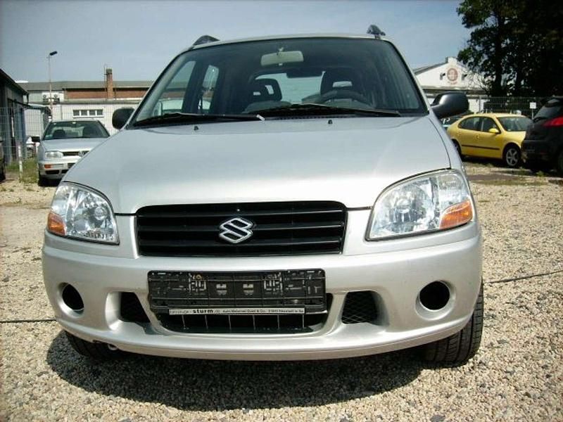 Gebraucht Suzuki Ignis 83 PS (61 kW) 2002 Silber Kleinwagen