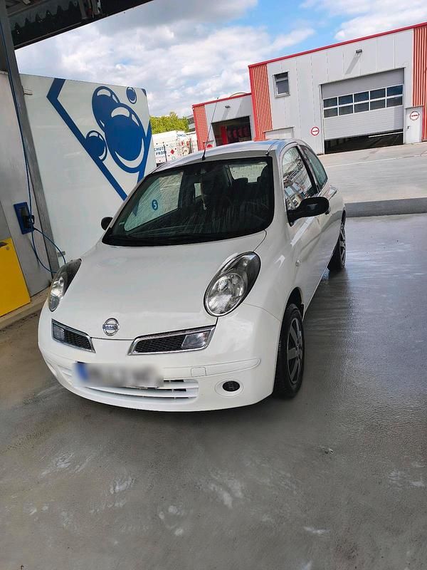 Weiß Gebraucht 2009 Nissan Micra Kleinwagen | 550 € (Guter Preis) - Bild 1/4
