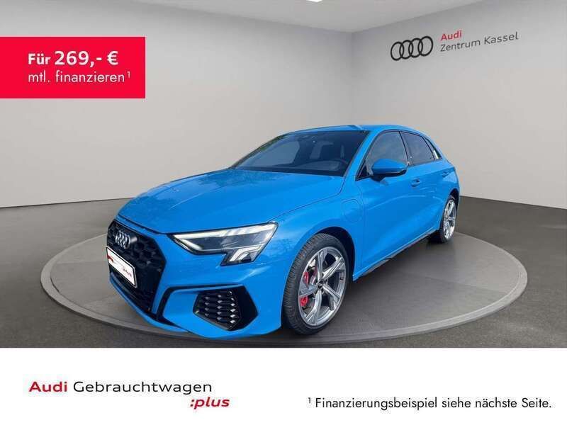 Blau Gebraucht 2022 Audi A3 Sportback e-tron S-Line Limousine | 27.990 € (Fairer Preis) - Bild 1/3