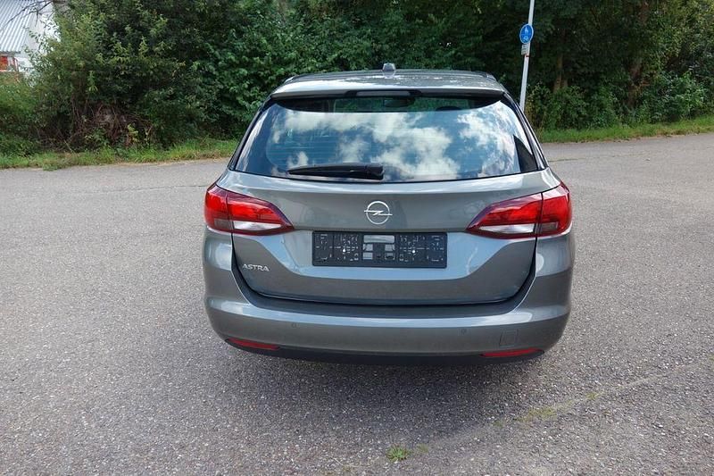 Gebraucht Opel Astra Edition 105 PS (77 kW) 2021 Quarz grau Kombi
