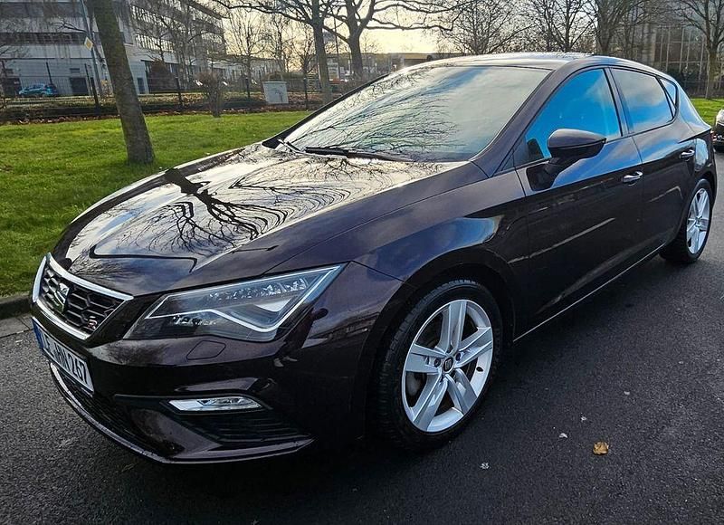 Gebraucht Seat Leon FR 131 PS (96 kW) 2019 Violet Limousine