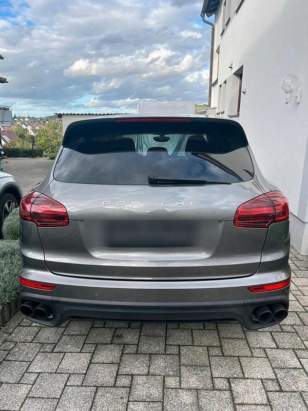Gebraucht 2015 Porsche Cayenne S SUV | 33.500 € (Fairer Preis) - Bild 1/4