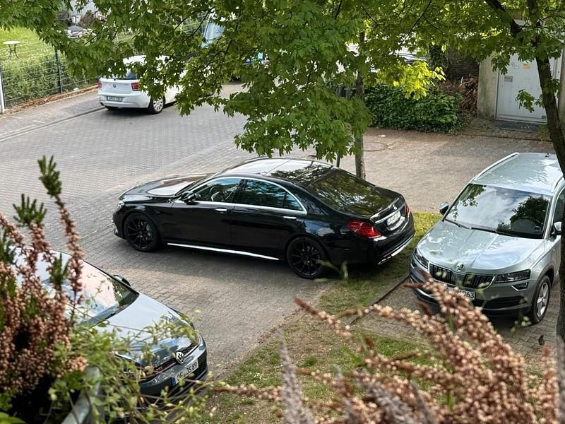 Schwarz Gebraucht 2015 Mercedes S65 AMG Business Limousine | 24.500 € - Bild 1/4