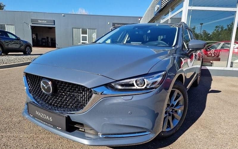 Grau (machine grey) Neu 2024 Mazda 6 Center-Line Kombi | 30.790 € (Guter Preis) - Bild 1/4