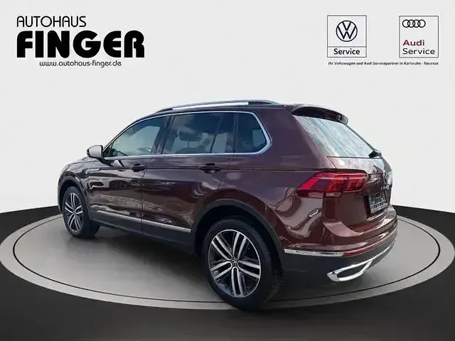 Gebraucht VW Tiguan Elegance 200 PS (147 kW) 2021 Braun SUV