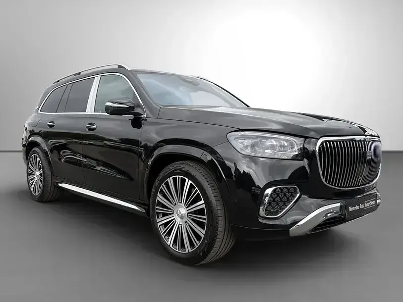 Gebraucht Mercedes GLS600 Maybach 557 PS (409 kW) 2026 Schwarz SUV