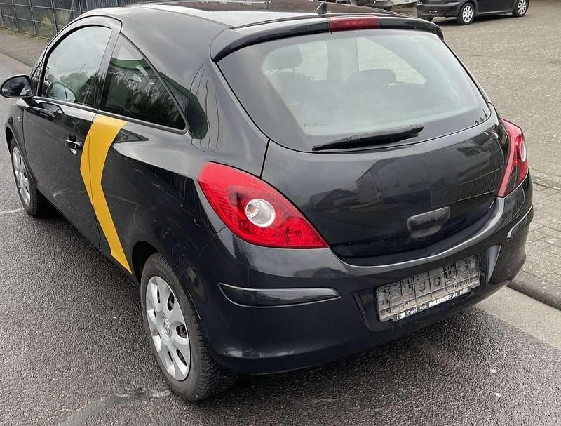 Gebraucht Opel Corsa 69 PS (50 kW) 2012 Schwarz Kleinwagen