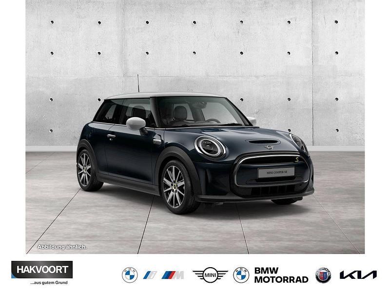 Schwarz Gebraucht 2022 Mini Cooper SE Kleinwagen | 19.470 € (Fairer Preis) - Bild 1/3