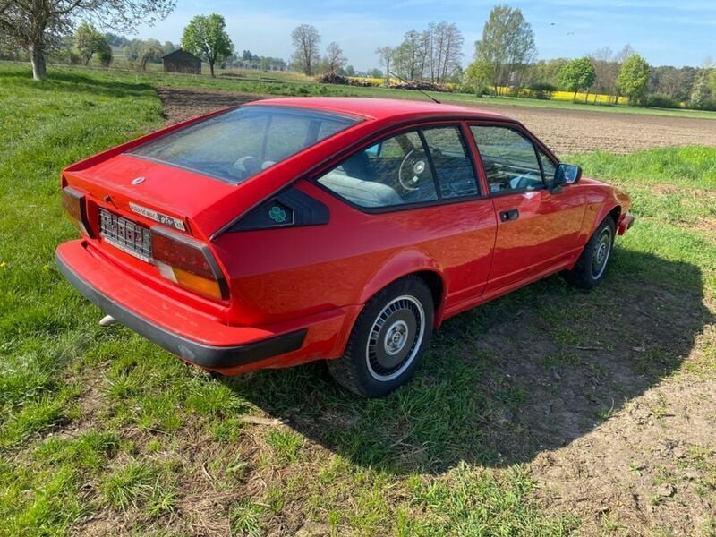 Gebraucht Alfa Romeo GTV 131 PS (96 kW) 1982 Rot Coupé