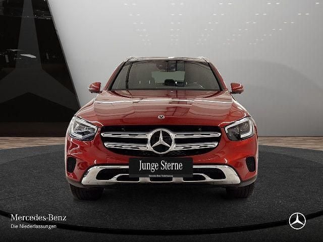 Gebraucht Mercedes GLC300e 320 PS (235 kW) 2021
