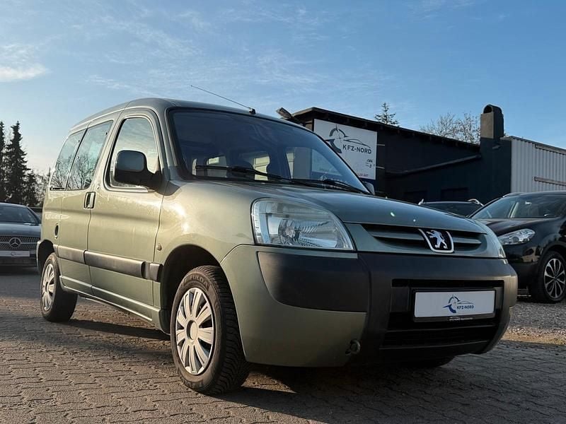 Gebraucht Peugeot Partner Premium 75 PS (55 kW) 2003 Grün Van / Kleinbus