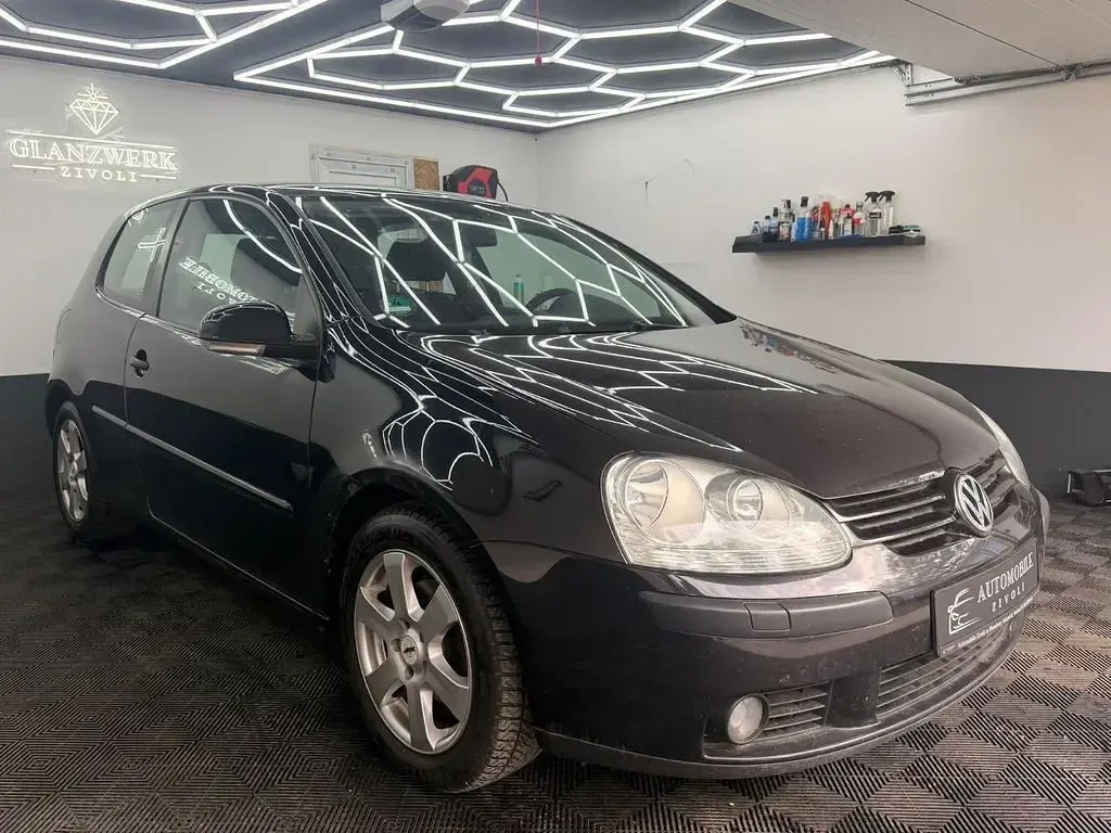 Gebraucht VW Golf IV Trendline 105 PS (77 kW) 2004 Schwarz Limousine