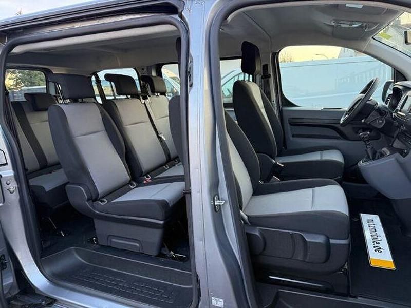 Gebraucht Peugeot Expert 120 PS (88 kW) 2020 Grau Van