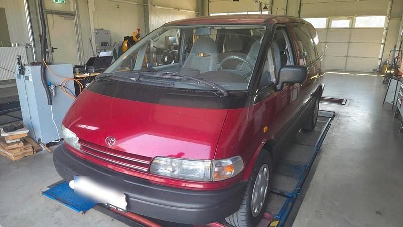 Gebraucht 1994 Toyota Previa Van / Kleinbus | 7.800 € - Bild 1/4