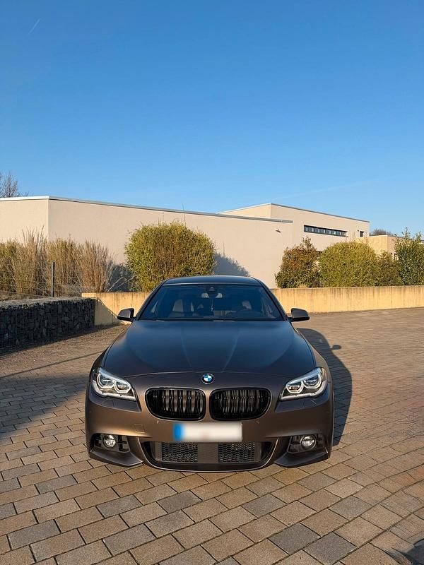 Gebraucht BMW 535 M Sport 313 PS (230 kW) 2015 Braun Limousine