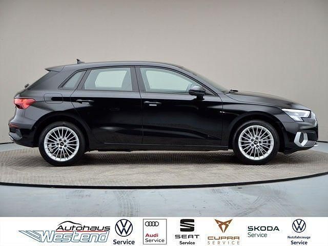 Gebraucht Audi A3 Advanced Plus 204 PS (150 kW) 2022 Mythosschwarz (metallic) Limousine