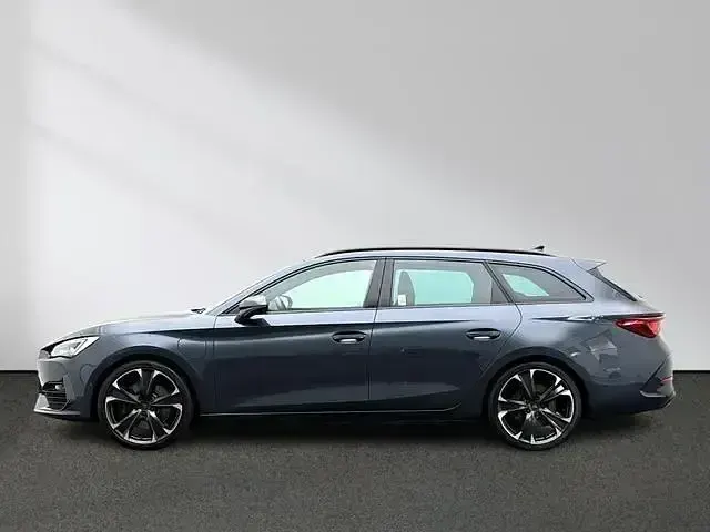 Gebraucht Cupra Leon VZ 245 PS (180 kW) 2023 Grau Limousine