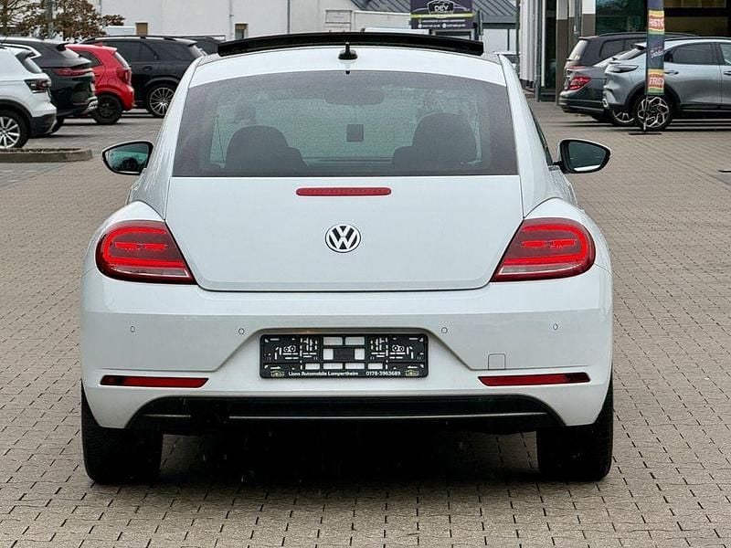 Gebraucht VW Beetle Allstar 105 PS (77 kW) 2018 Weiß Kleinwagen