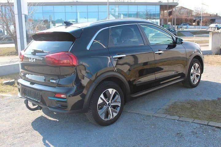 Gebraucht Kia e-Niro 150 kW (204 PS) 2021 Schwarz SUV