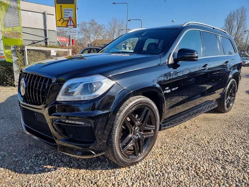 Schwarz unilack Gebraucht 2013 Mercedes GL350 AMG SUV | 22.900 € (Fairer Preis) - Bild 1/4