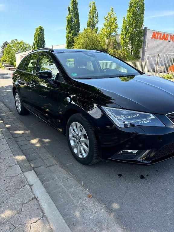 Schwarz Gebraucht 2016 Seat Leon ST Style Kombi | 8.000 € (Superpreis) - Bild 1/4