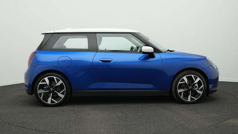 Gebraucht Mini Cooper Classic 135 kW (184 PS) 2025 Blau Kleinwagen