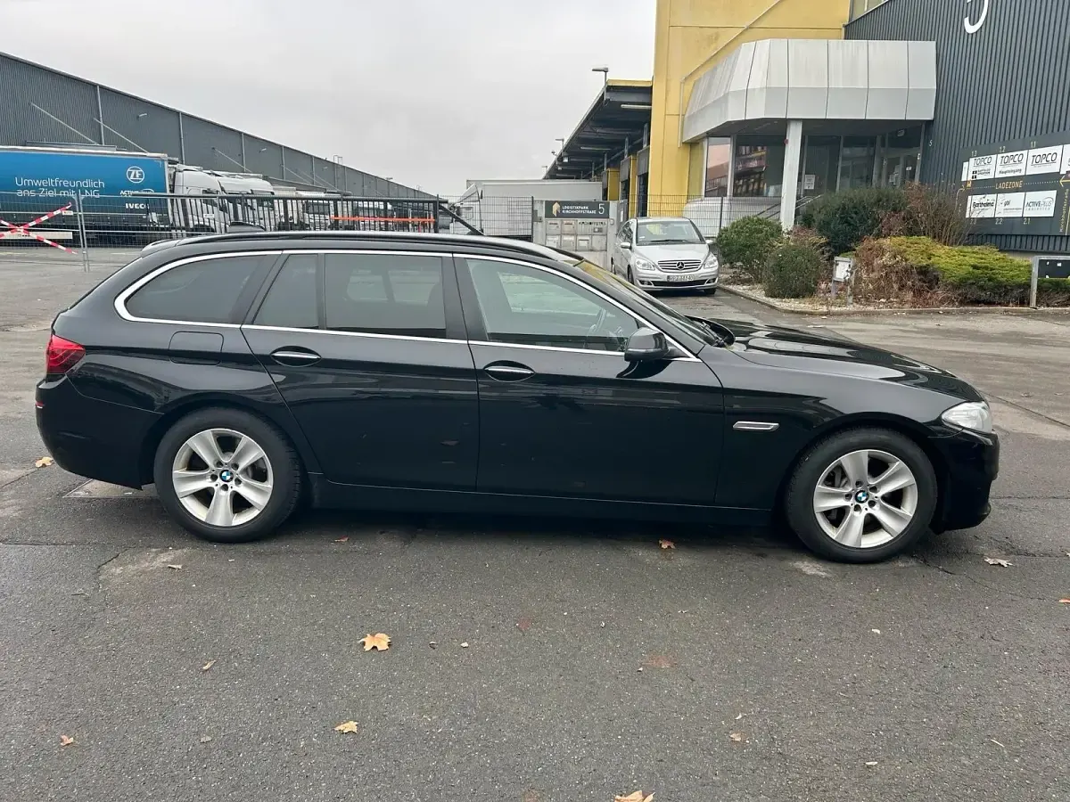 Usata BMW 520 184 CV (135 kW) 2014 Nero Station wagon