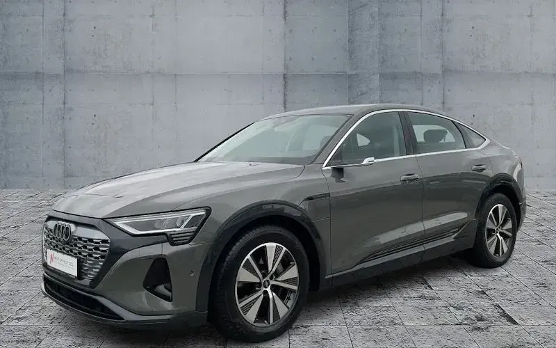 Gebraucht Audi Q8 Sportback e-tron Advanced Plus 300 kW (408 PS) 2023 Grau SUV