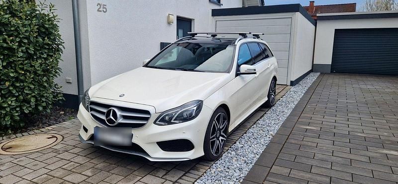 Gebraucht Mercedes E250 Avantgarde 204 PS (150 kW) 2015 Schwarz Kombi