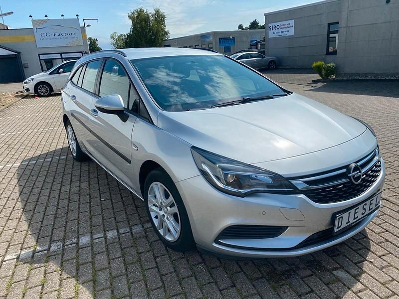 Gebraucht Opel Astra 110 PS (80 kW) 2019 Silber Kombi
