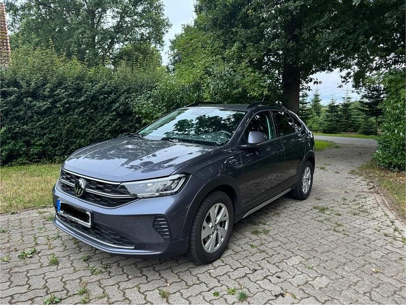 Grau Gebraucht 2023 VW Taigo SUV | 18.900 € (Guter Preis) - Bild 1/4