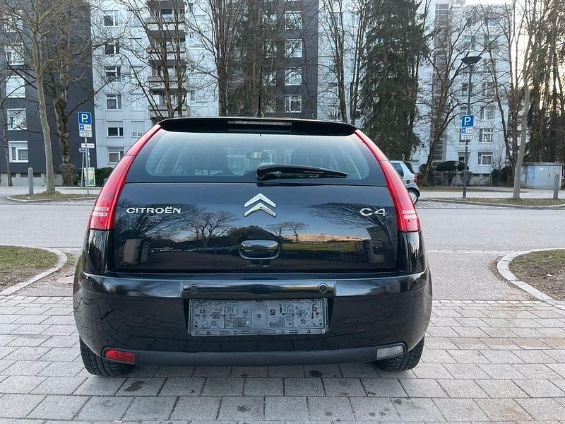 Gebraucht Citroën C4 Comfort 109 PS (80 kW) 2007 Schwarz obsidien/metallic Limousine