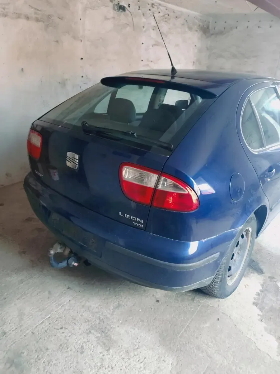 Usata Seat Leon 90 CV (66 kW) 2002 Utilitaria