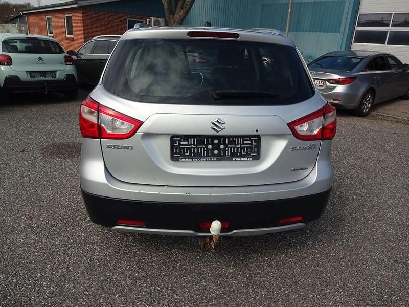 Gebraucht Suzuki SX4 120 PS (88 kW) 2014 Silber Van / Kleinbus