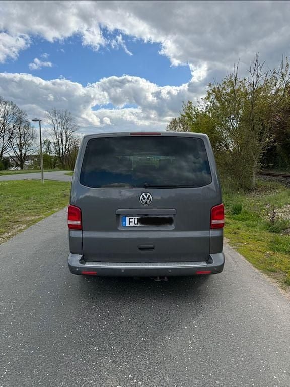 Second-hand VW T5 179 CP (131 kW) 2010 Gri Van